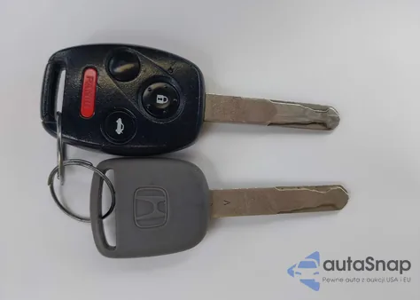 2004 Honda Accord 2.4 Lx z USA, uszkodzony, nr VIN 1HGCM56344A055620